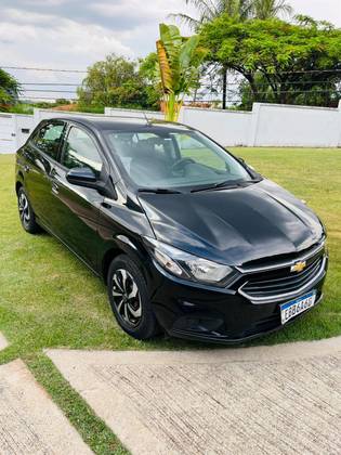 CHEVROLET ONIX 1.4 MPFI LT 8V FLEX 4P MANUAL
